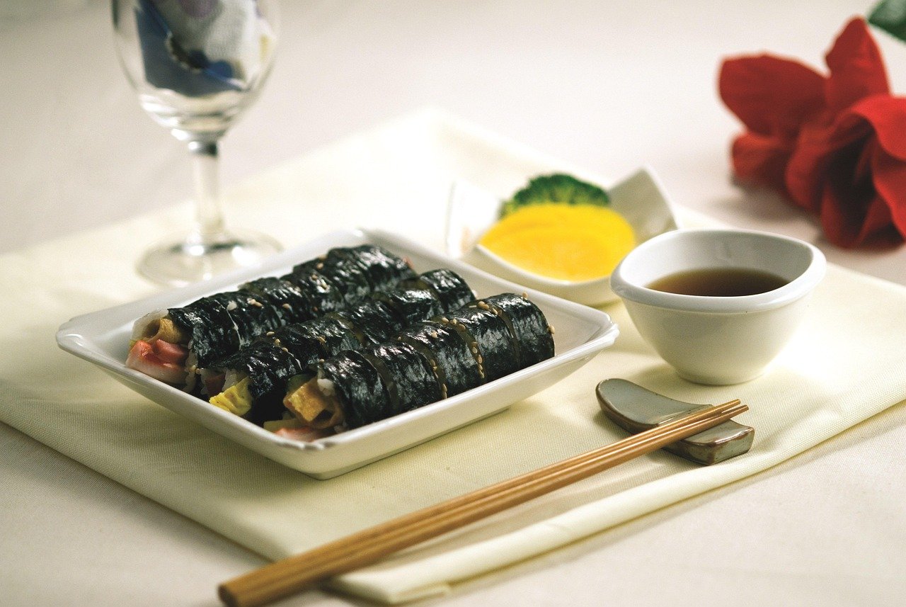 Is Kimbap The Korean Version Of Sushi? What You Might See On East Asian Menus